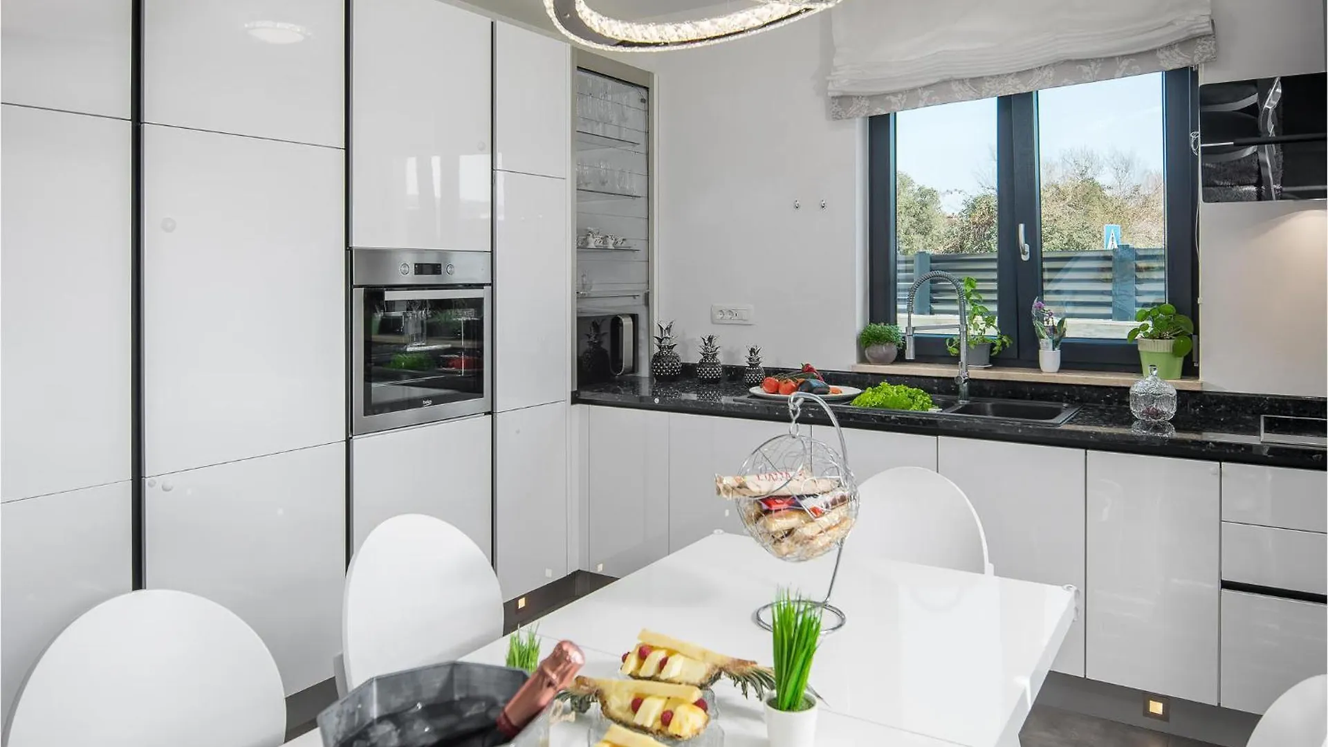 Stunning Home In Novigrad With Wifi Дом отдыха