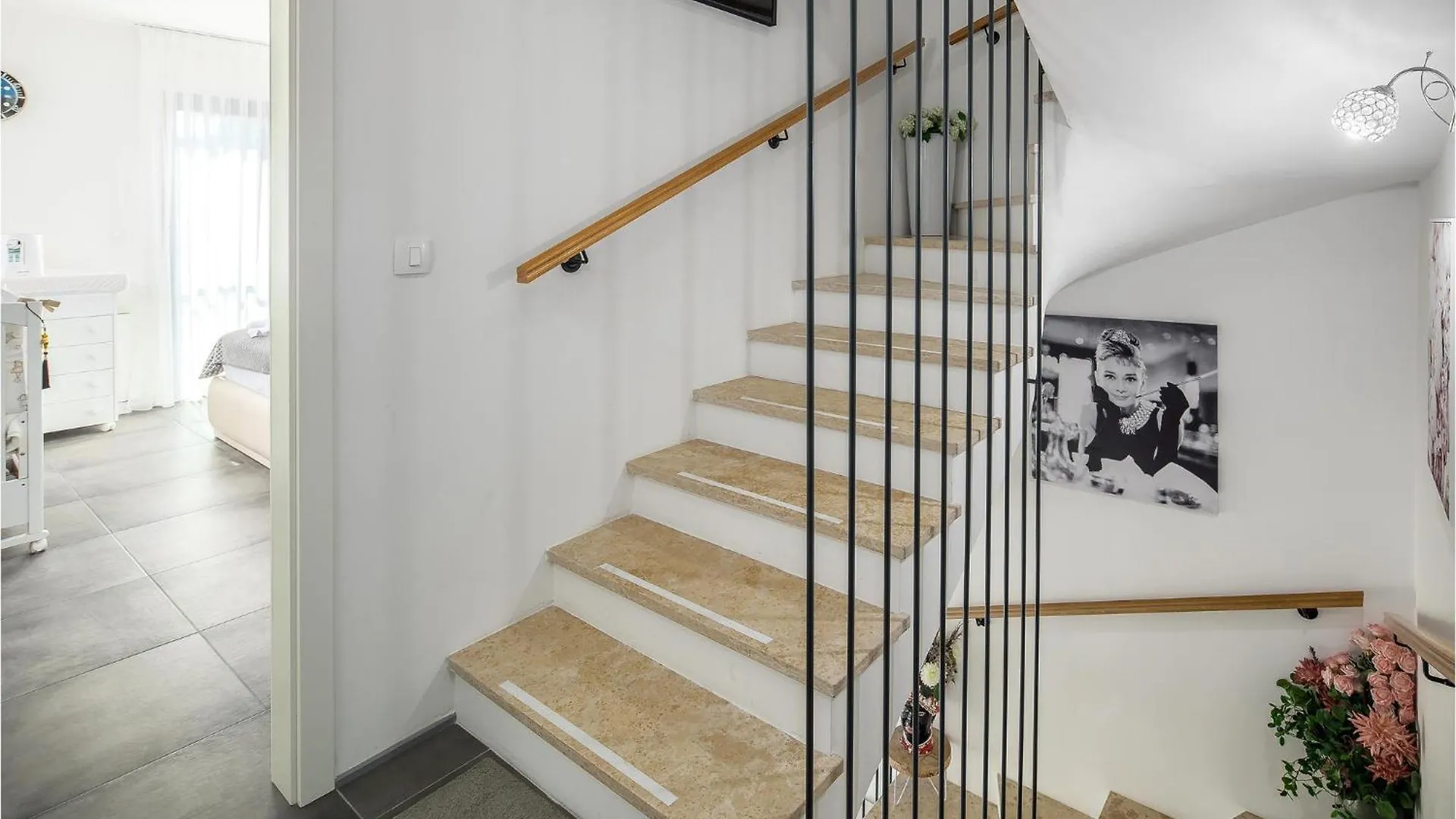 Stunning Home In Novigrad With Wifi 0*, Новиград